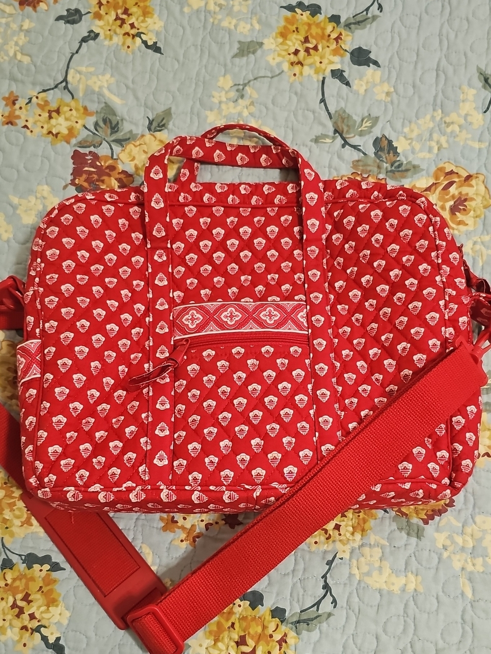 Vera Bradley Laptop Bag, School Bag, Crafts & Books Bag. Washable. Aprox 11"X13"